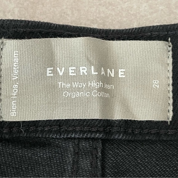 Everlane The Way High Jean Coal Black 28 NWT  F-BTM-DNM-WHGH-SRT-DKW-28 - Picture 9 of 12